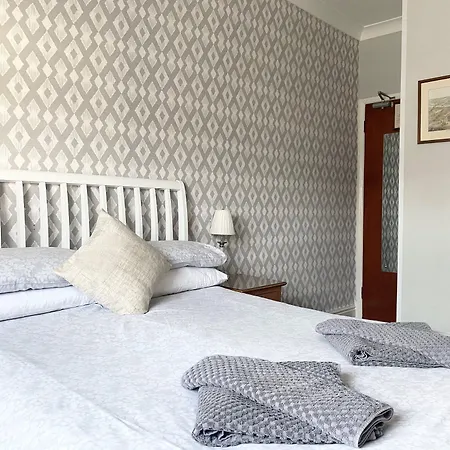 Friars Rest Guest House-3